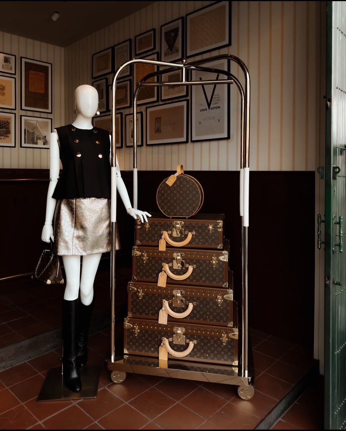 Ambiance d'un salon du pop-up hôtel